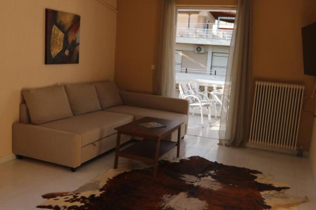 Anestis Apartment Akrata Bagian luar foto