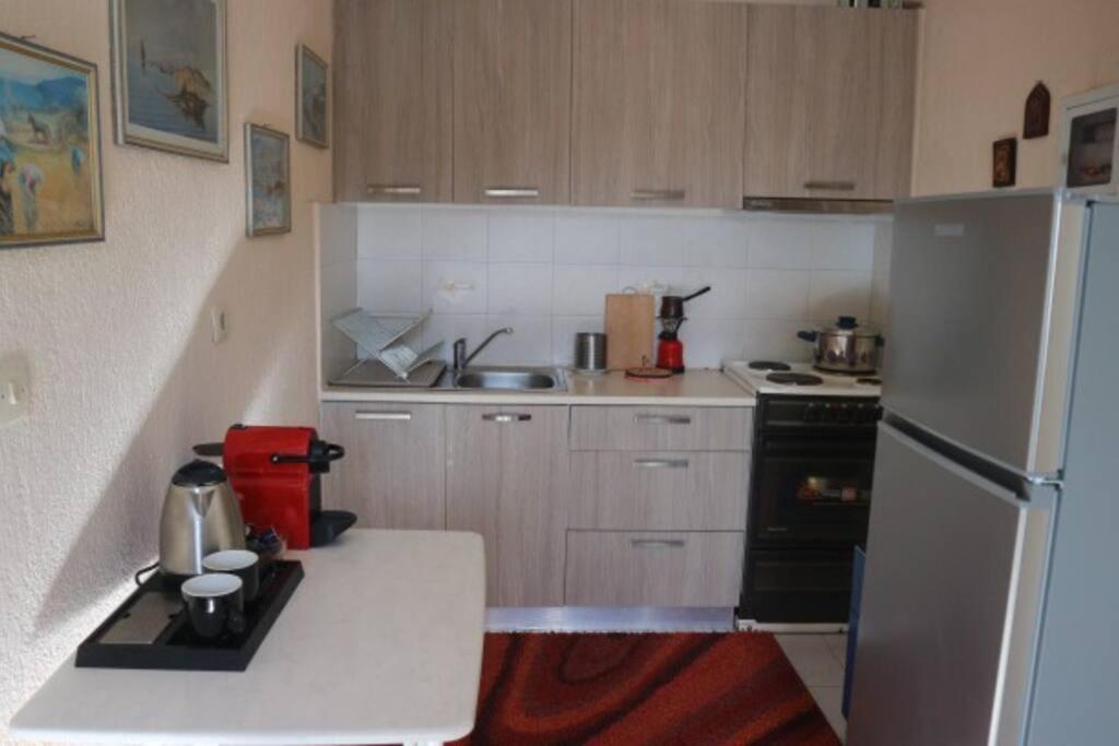 Anestis Apartment Akrata Bagian luar foto